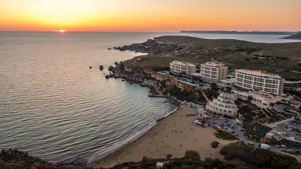 Bayview 2 Bedroom Seaview Apartment With Large Terrace With Panoramic Views - By Getawaysmalta Σεντ Πόλς Μπέι Εξωτερικό φωτογραφία