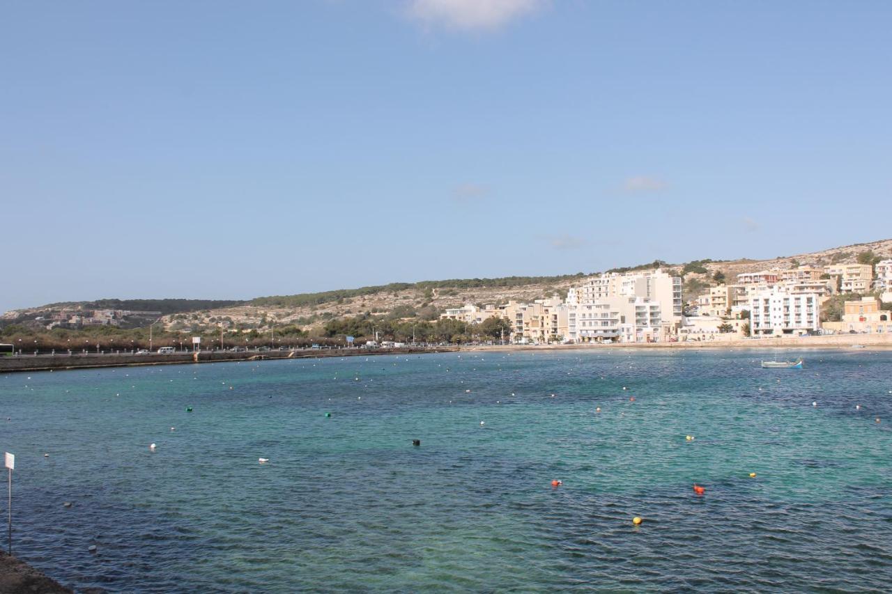 Bayview 2 Bedroom Seaview Apartment With Large Terrace With Panoramic Views - By Getawaysmalta Σεντ Πόλς Μπέι Εξωτερικό φωτογραφία
