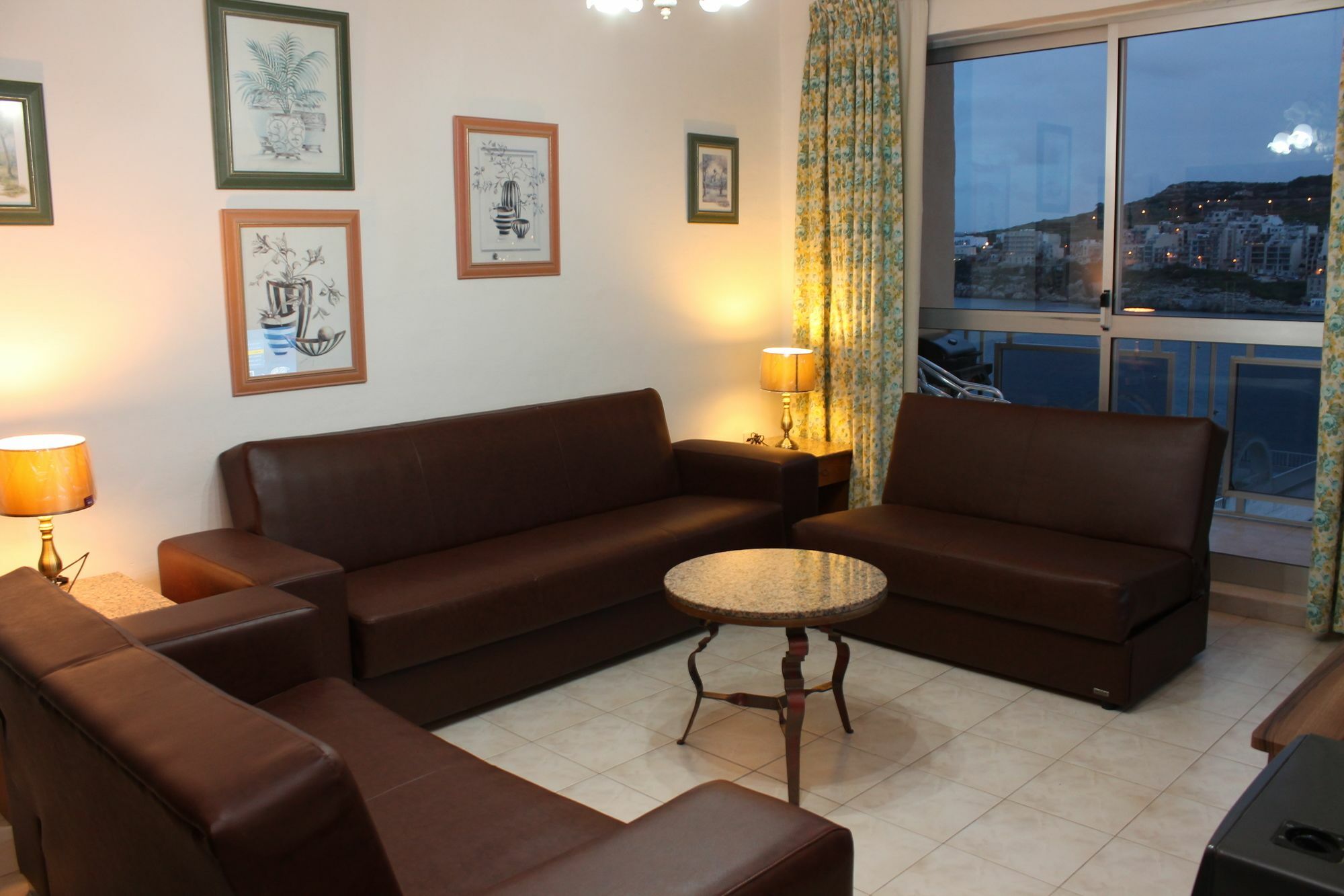 Bayview 2 Bedroom Seaview Apartment With Large Terrace With Panoramic Views - By Getawaysmalta Σεντ Πόλς Μπέι Εξωτερικό φωτογραφία